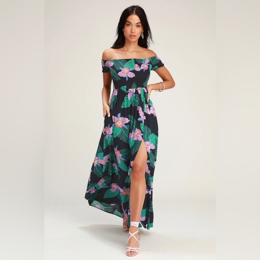 Lulu’s Patsy Dress in Navy Floral